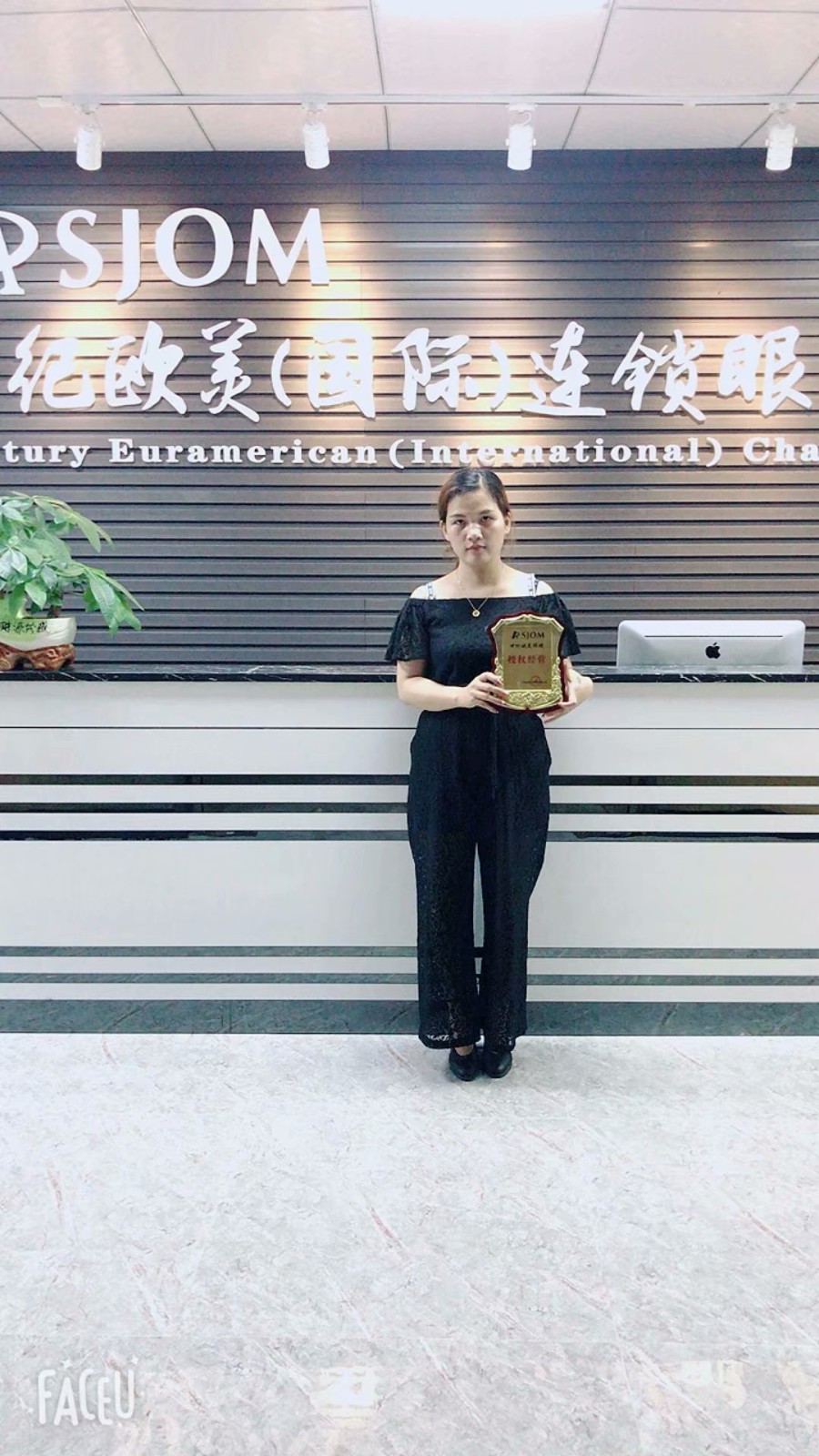 簽約現(xiàn)場(chǎng) 簽約現(xiàn)場(chǎng)